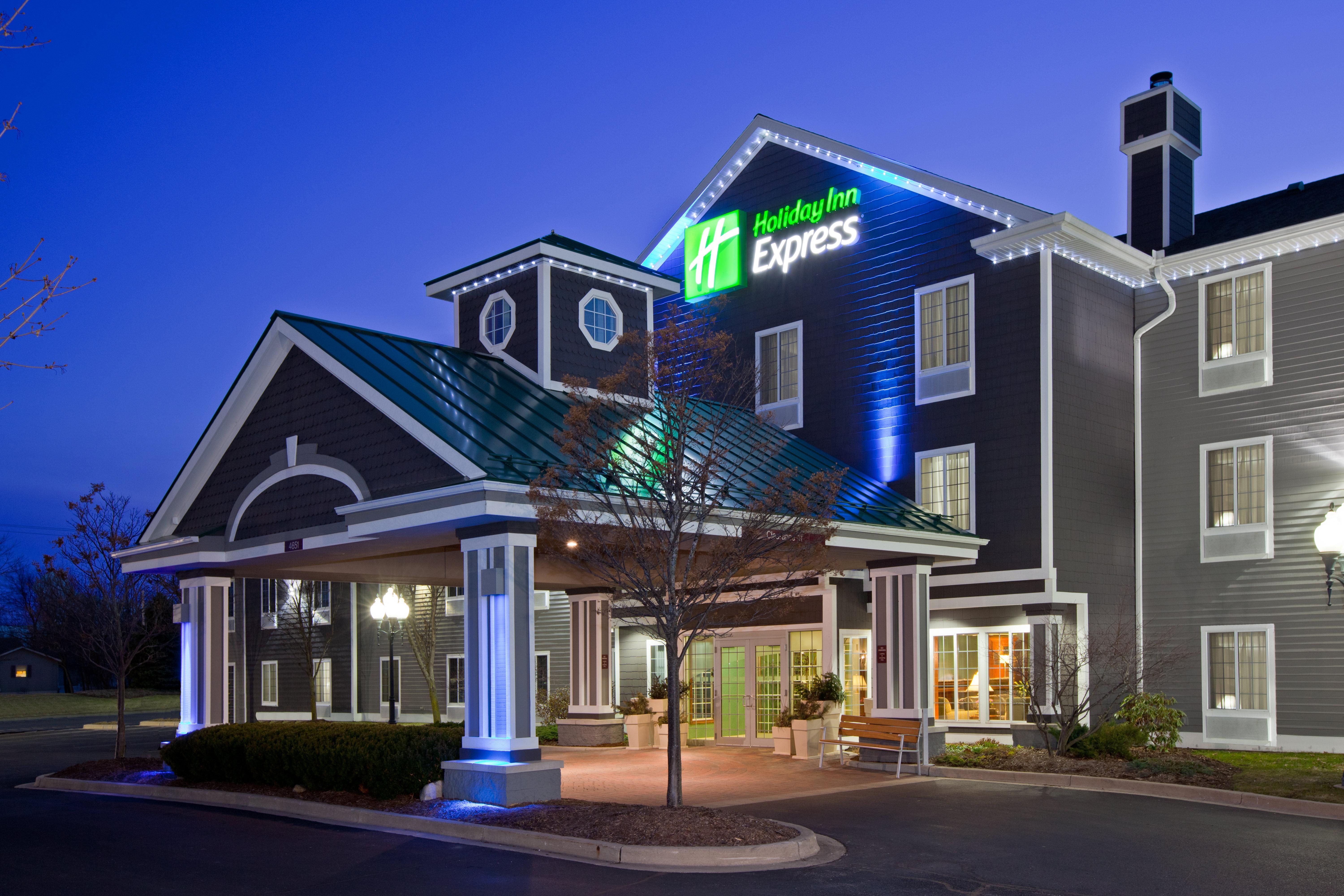 Holiday Inn Express Grand Rapids Southwest By Ihg Grandville Exterior photo